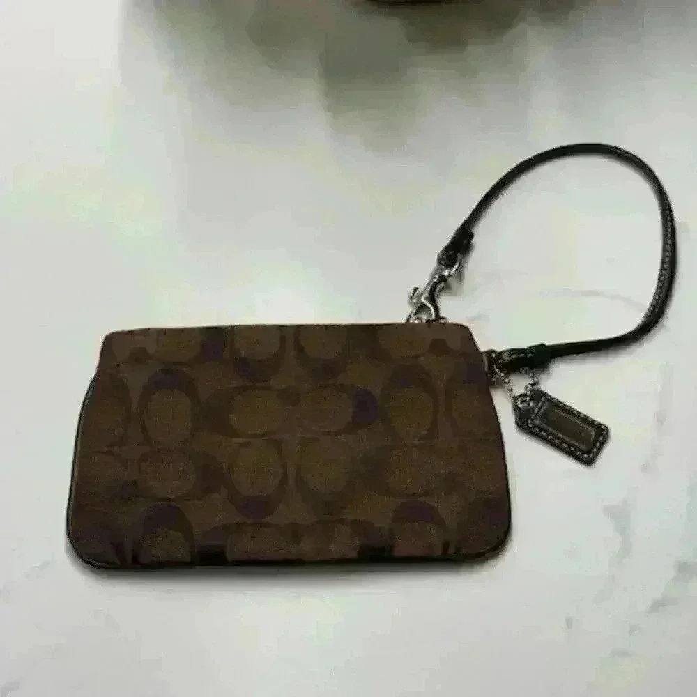 Coach Wristlet Signature Chocolate Brown Jacquard